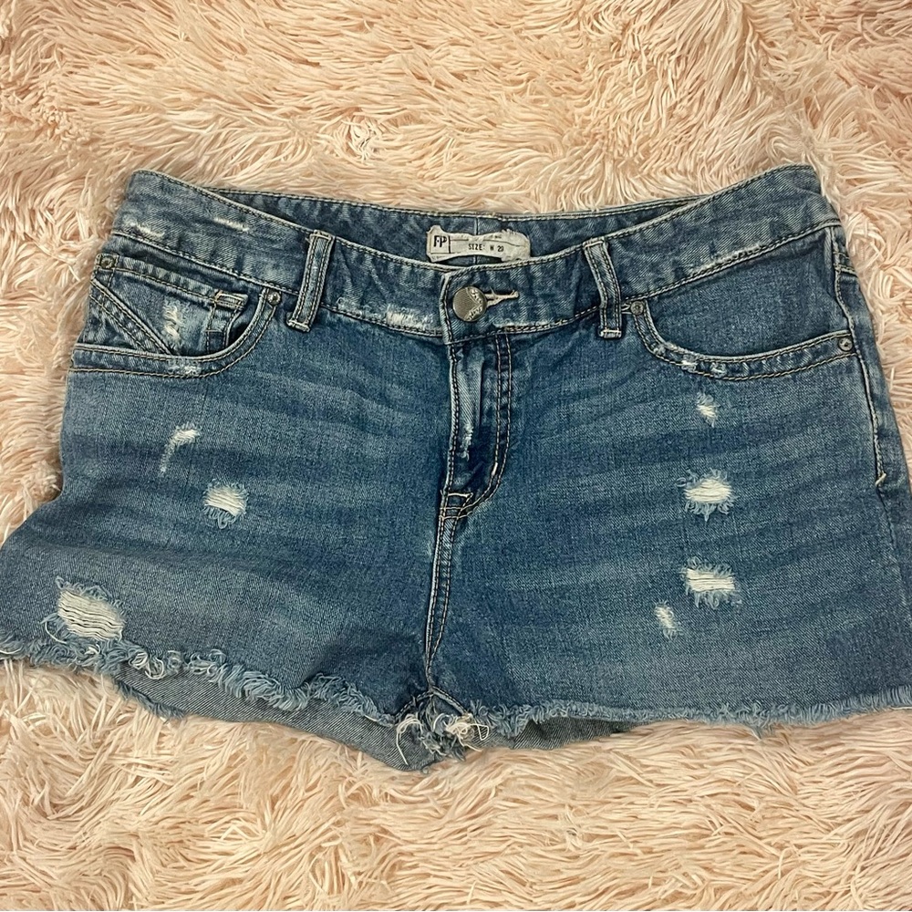 Free People Cut Off Denim Jeans Distressed Shorts Size 29